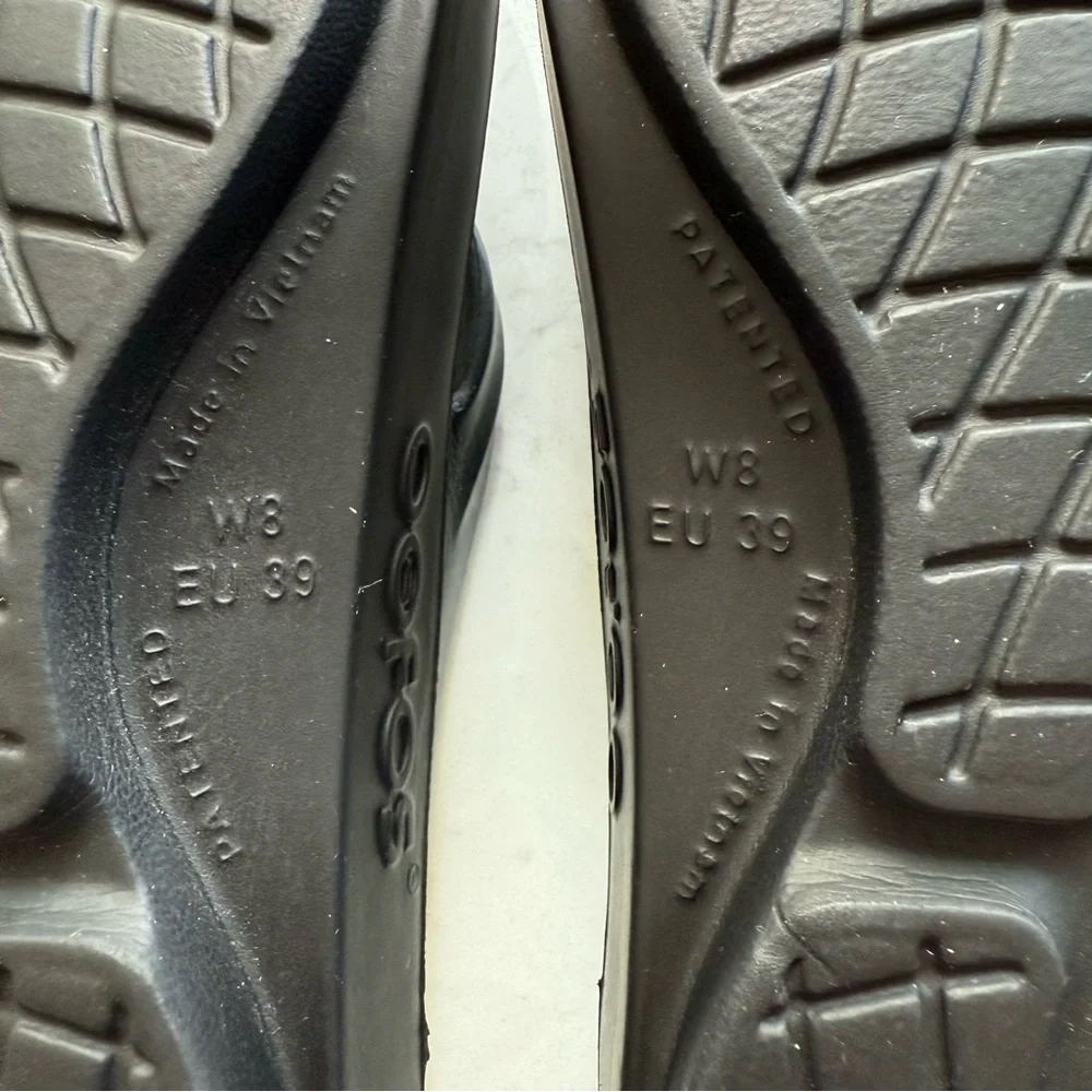 OOFOS Women's OOLALA Sandals Black Size 8 EUC - Picture 9 of 9